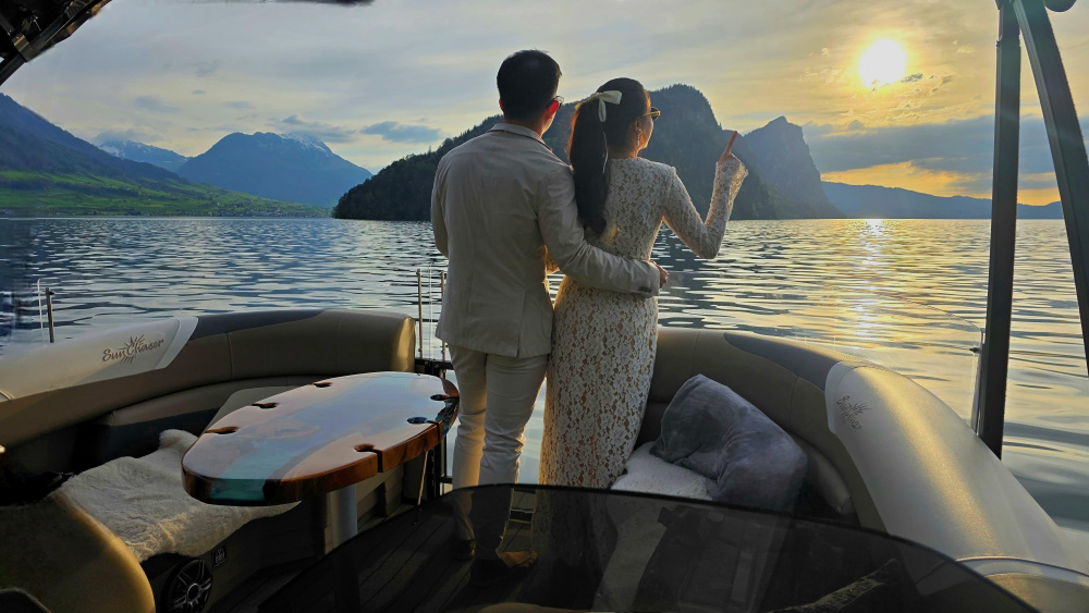 Service private lake lucerne Hochzeitsfahrten